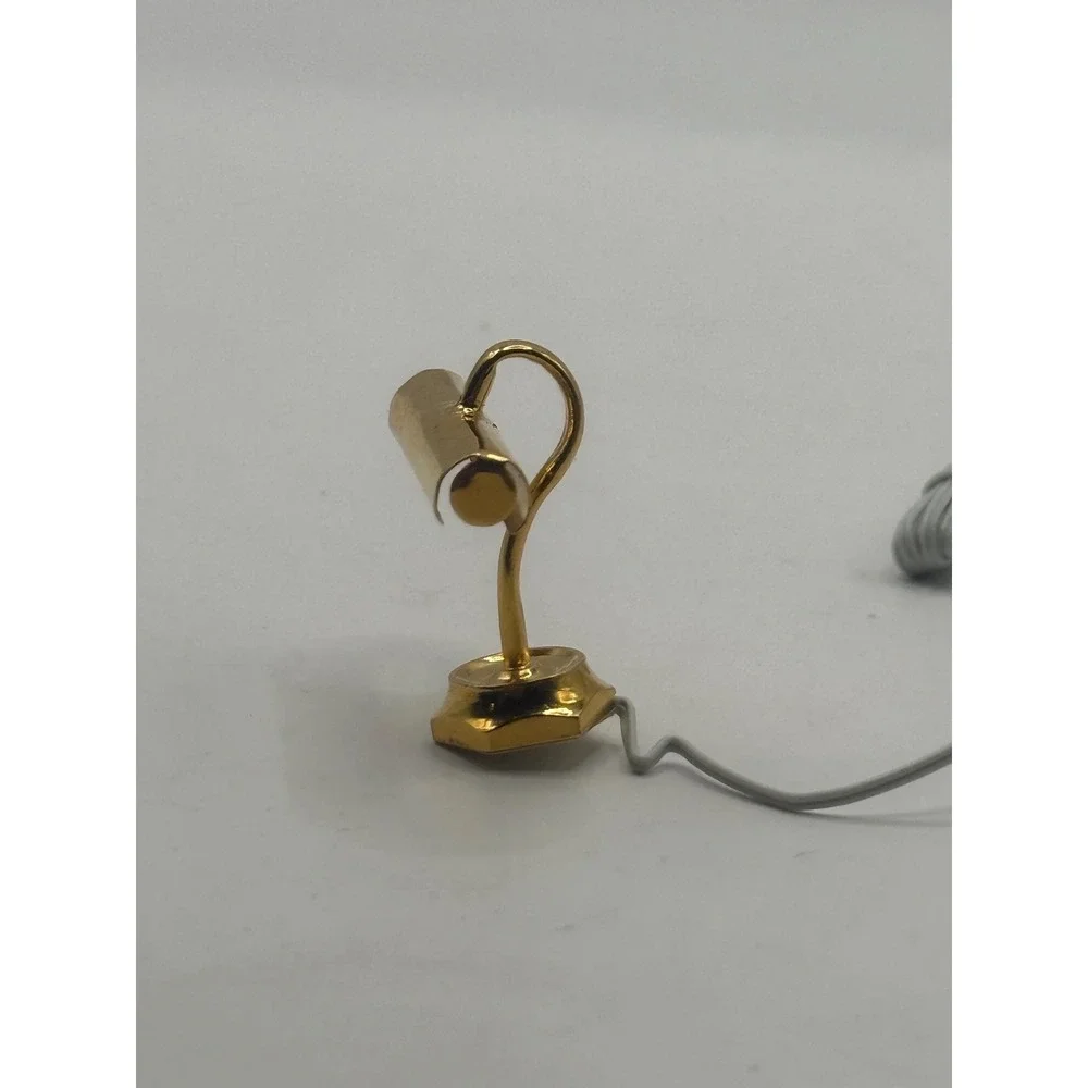 Dollhouse Miniature Brass Picture Light‎ Electric Plug In 1:12 Scale